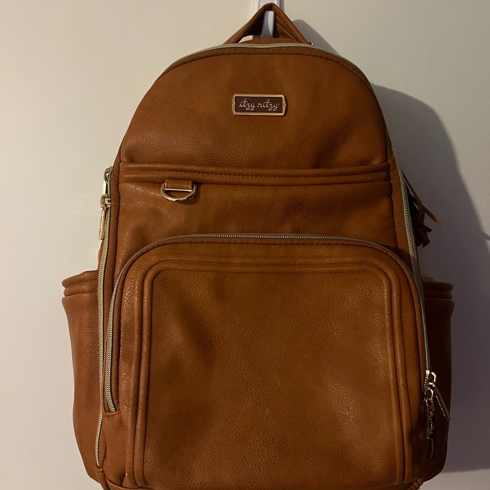 Itzy Ritzy Boss Plus Cognac Diaper Bag